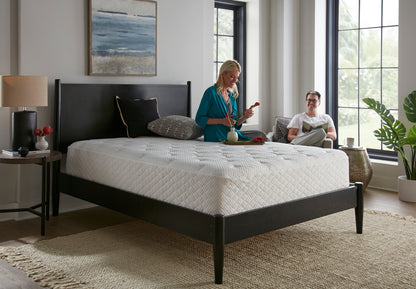 Gwen: Medium Firm (789 Quantum Edge) - 11.5"