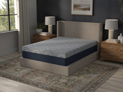 Percy: Hybrid Plush (Memory Foam Smooth Top) - 14"