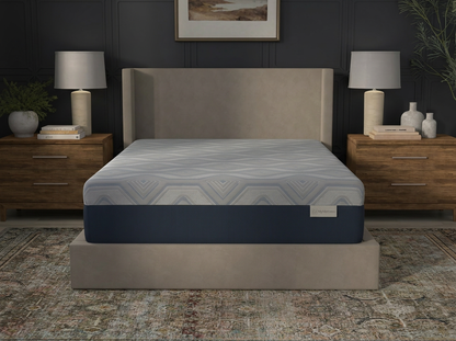 Percy: Hybrid Plush (Memory Foam Smooth Top) - 14"